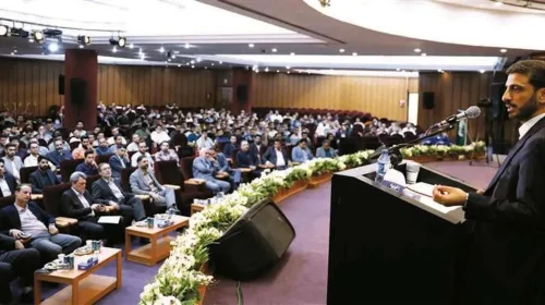 مسئولیت‌پذیری در قبال ایران و آینده کشور