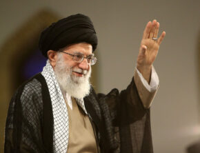 پیام امام خامنه‌ای به سی‌ویکمین اجلاس سراسری نماز