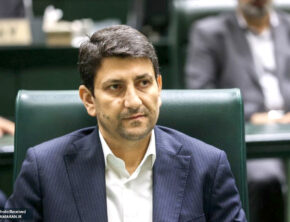 مدیرکل بنادر و دریانوردی سیستان و بلوچستان بابیان این‌که هدف از امضای قرارداد ایجاد ترمینال اپراتوری بین ایران و هند ،استفاده از ظرفیت‌های ترمینال اپراتورها و همکاری با کشورهای دارای ظرفیت کشتیرانی و اقتصادی است