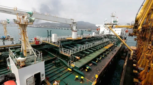 آیا ترامپ عامل کاهش یا افزایش صادرات نفت ایران بوده است؟