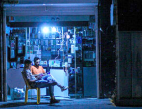 گلایه مردم از خاموشی‌های بی‌برنامه