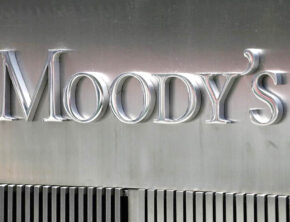 کاهش رتبه اعتباری آمریکا توسط مودیز