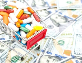 تسریع و تسهیل تأمین ارز دارو و کالاهای اساسی توسط بانک مرکزی