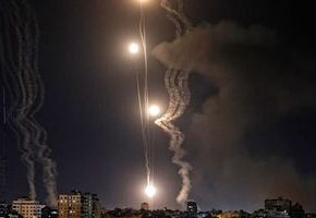 حملات موشکی ایران موجب توقف حملات اسرائیل شد