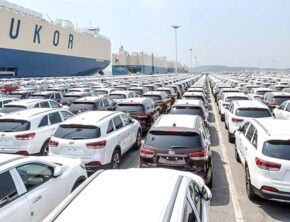 واکنش بازار خودرو به توقف موقت آیین‌نامه واردات