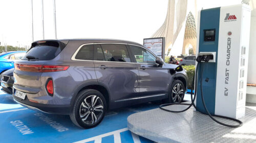 تهدیدات سایبری در خودروهای برقی