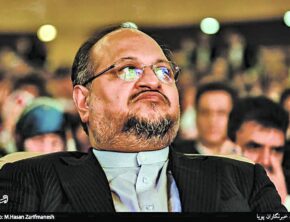 شکایت محمد شریعتمداری از چارسوق