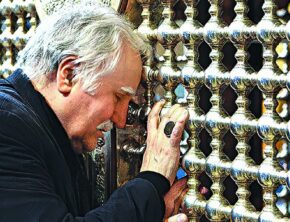 پیام تسلیت رهبر انقلاب در پی درگذشت ستاره درخشان هنر ایرانی استاد محمود فرشچیان