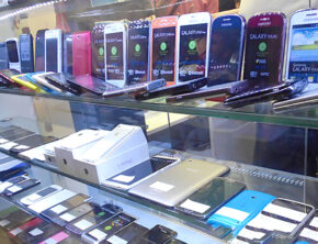 عدم موضع‌گیری گمرک در ماجرای قاچاق موبایل لوکس