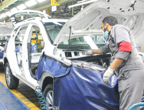 دست خودروساز برای افزایش خودسرانه قیمت باز شد؟