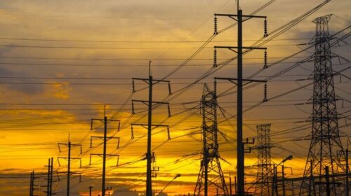 سرمایه‌گذاری در برق ۷۷ درصد افت کرد