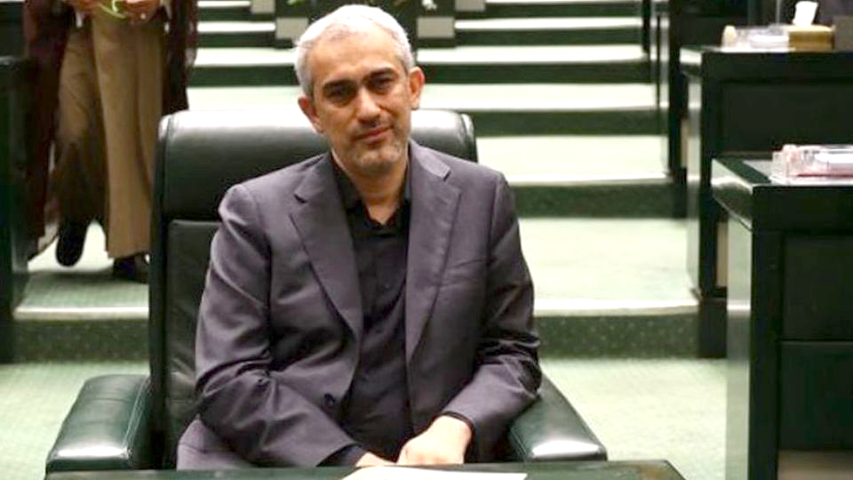 جزئیات سؤال از وزیر اقتصاد درباره تخلفات کارگروه بازگشت ارز