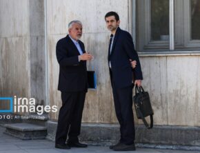 افزایش استخدام‌ در نهاد ریاست جمهوری