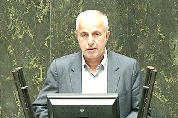 قانون مجلس بر نرخ ثابت کالای اساسی در طول سال تأکید دارد