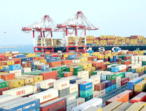 چرا کالاها در گمرک معطل می‌مانند؟