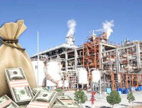 دلارِ افسارگسیخته و صنعتِ زمین‌گیر