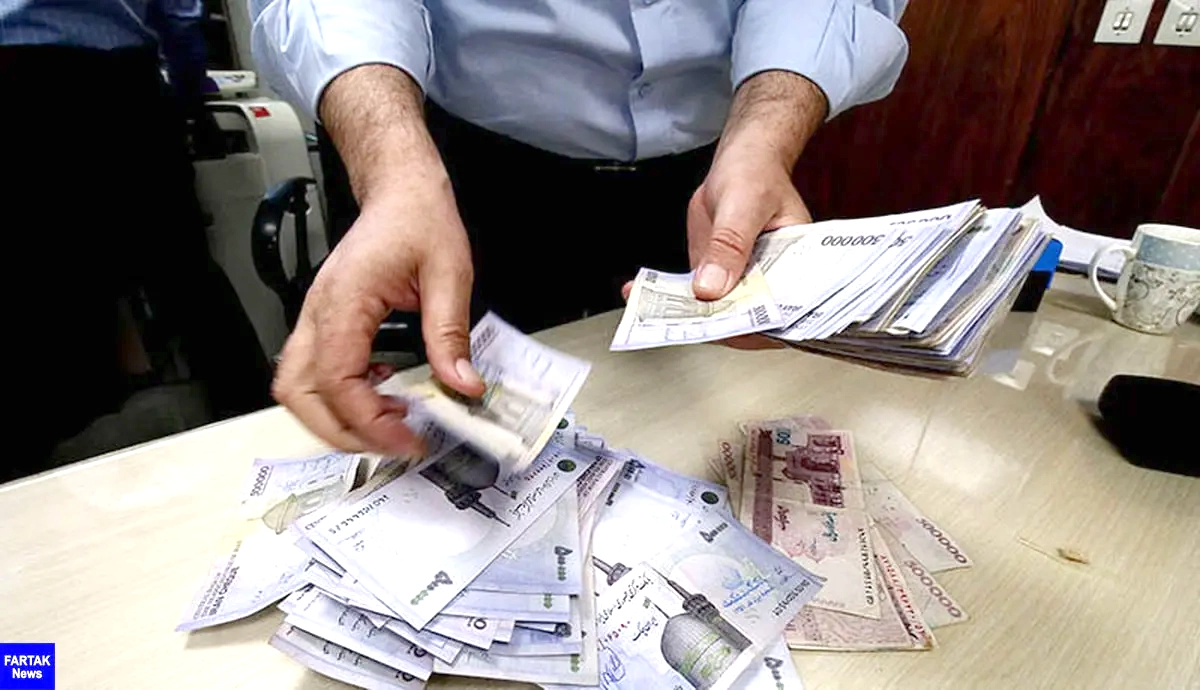 ۹۰ درصد بودجه جاری صرف حقوق کارمندان دولت می‌شود