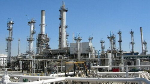 امکان افزایش ۲۷۰ هزار میلیارد تومانی درآمد صادرات نفت در بودجه ۱۴۰۵