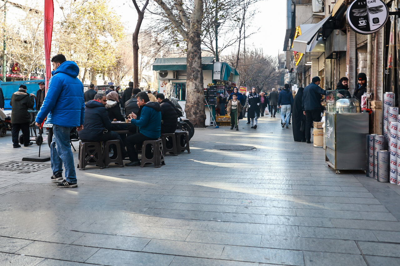 منابع درآمدی مردم باید متناسب با تورم افزایش پیدا کند