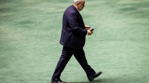 وزارت نیرو ۵۷۰۰ میلیارد تومان عوارض برق اضافه از مردم گرفته است