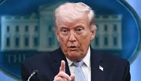 ترامپ، ایران را محاصره در‌یایی کرد، البته روی کاغذ