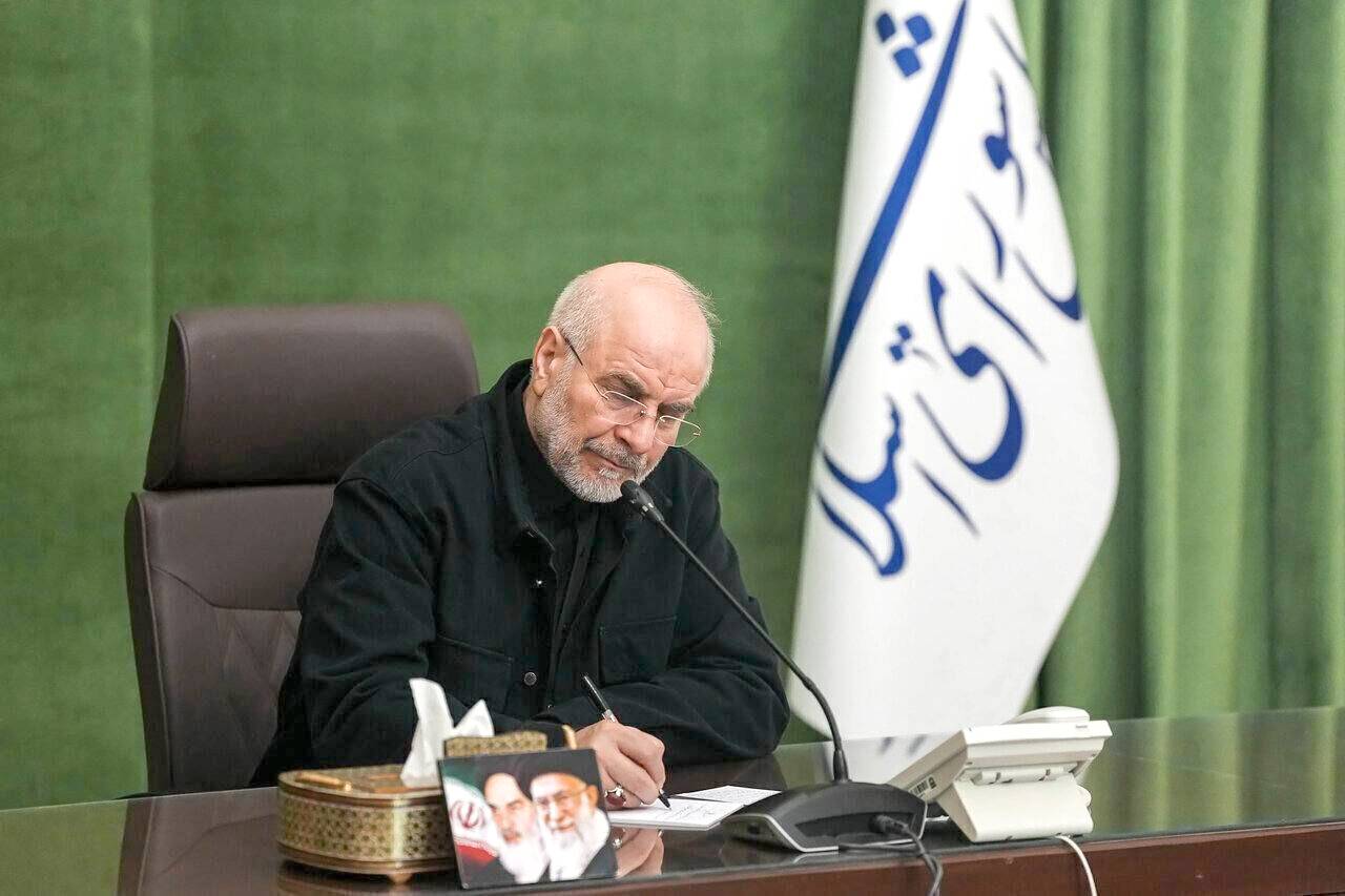 پیام قالیباف به رهبر معظم انقلاب: اوامر حضرتعالی را نصب العین خود قرار می‌دهیم