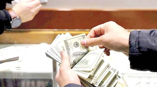 نه ارزپاشی جواب می‌دهد، نه رهاسازی