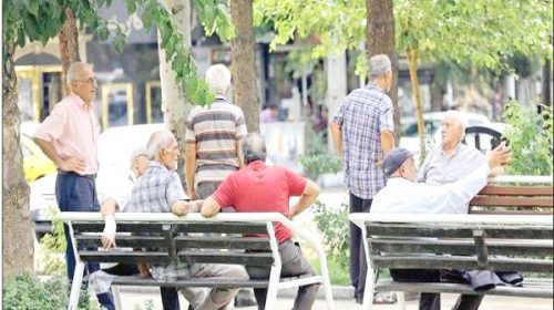 سونامی سالمندی در راه است؛ آیا تأمین اجتماعی تاب می‌آورد؟