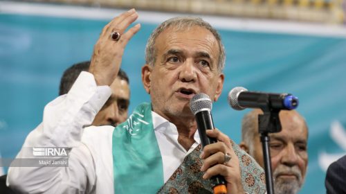 2 سال با پزشکیان/3