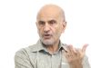 جنگ نمی‌تواند توجیه‌کننده بی‌کفایتی‌ها باشد
