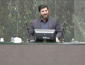 ابربدهکاران ارزی و پشت پرده تراستی‌ها معرفی شوند