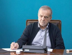 دفاع پزشکیان از واگذاری ایران‌خودرو به قطعه‌ساز خاص
