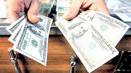 ۳ اقدام کلیدی برای عبور  بازار ارز از تلاطم