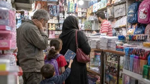 قیمت ساده‌ترین گوشی هوشمند ۱.۶ برابر دستمزد کارگران است