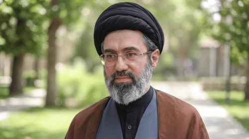 مسئولان حوزه سلامت نسبت به جامعه پرستاری توجه ویژه داشته باشند