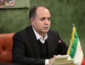 وزیر کشاورزی یا گردشگری؟