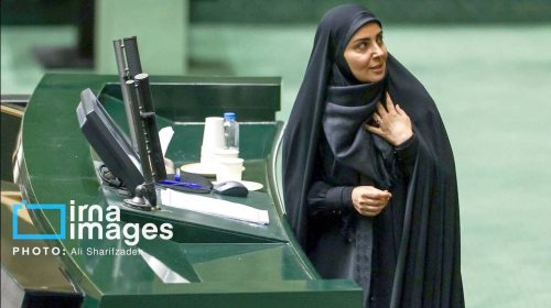 وزیر راه در حاشیه؛ مسکن در بحران